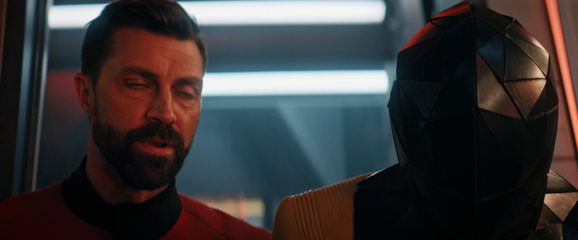 extant_StarTrekDiscovery_0007_AskNot_0139.jpg
