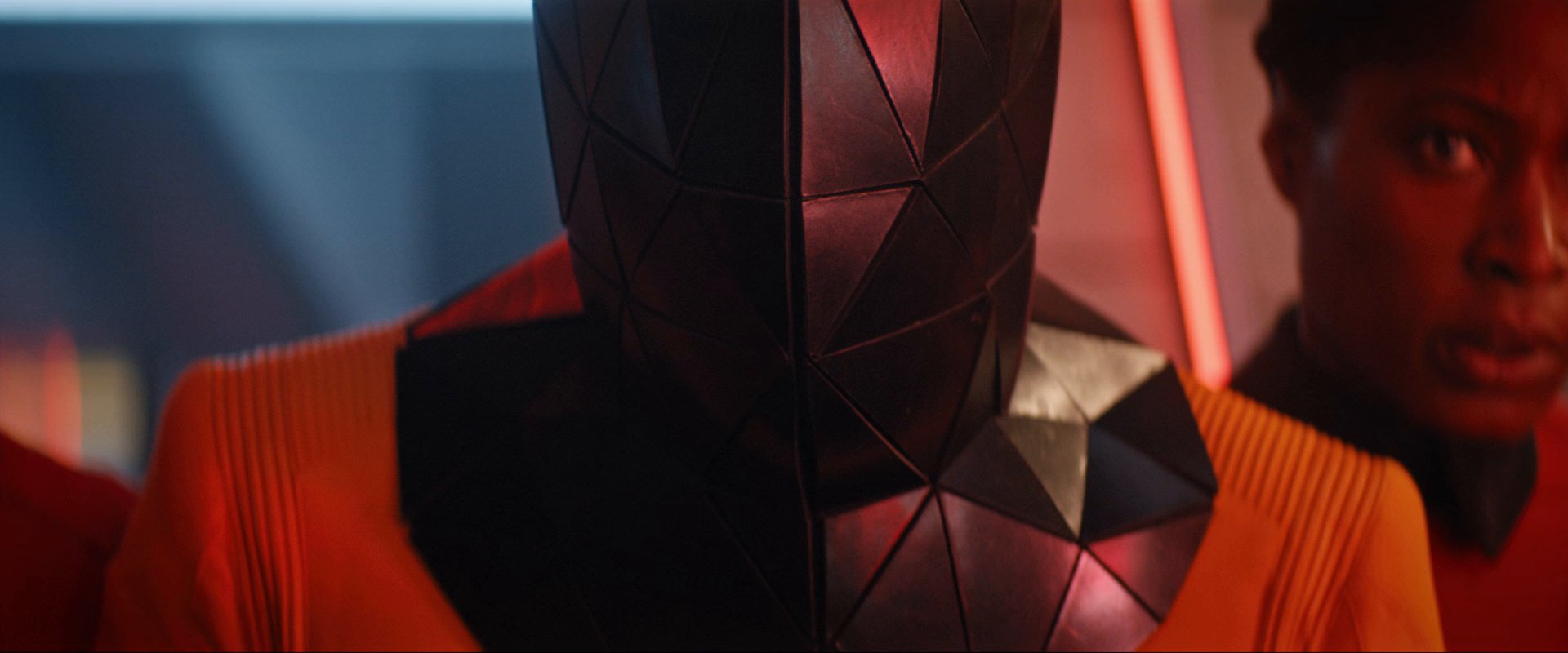 extant_StarTrekDiscovery_0007_AskNot_0145.jpg