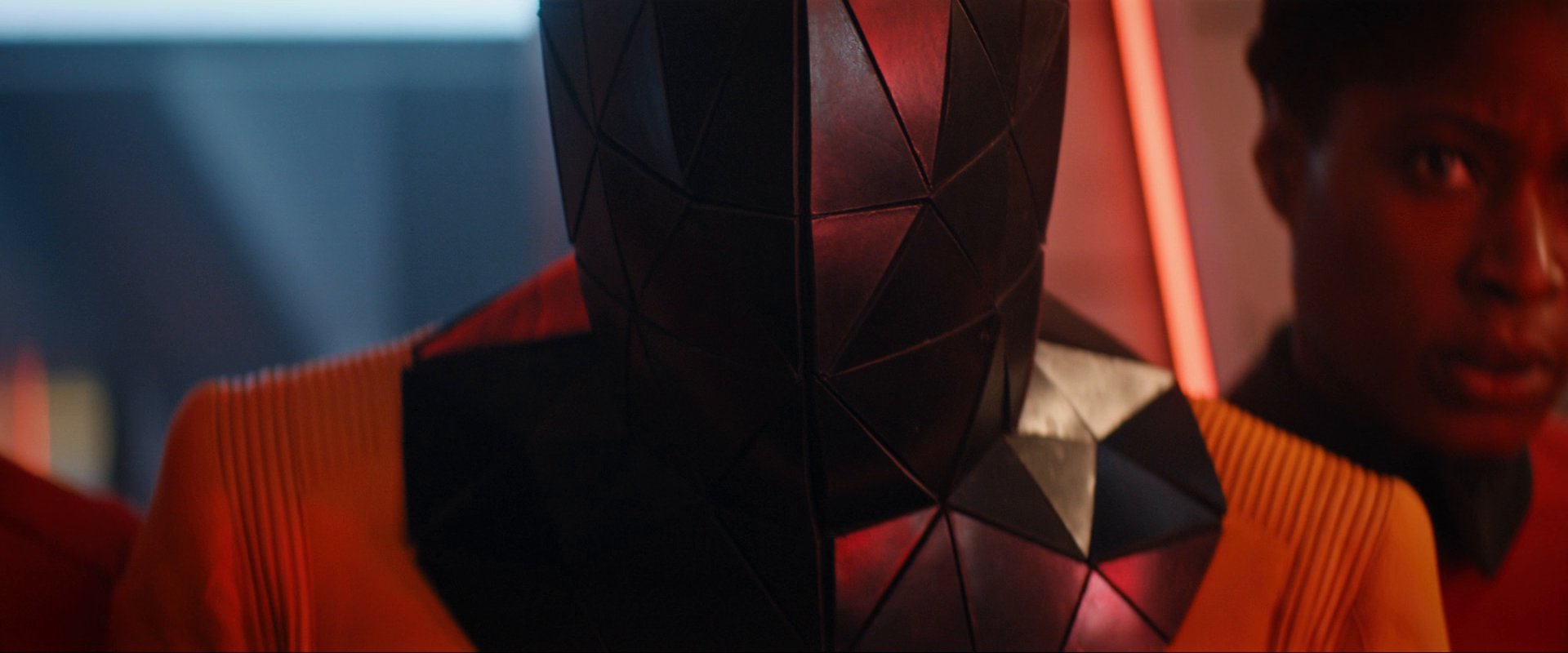extant_StarTrekDiscovery_0007_AskNot_0146.jpg