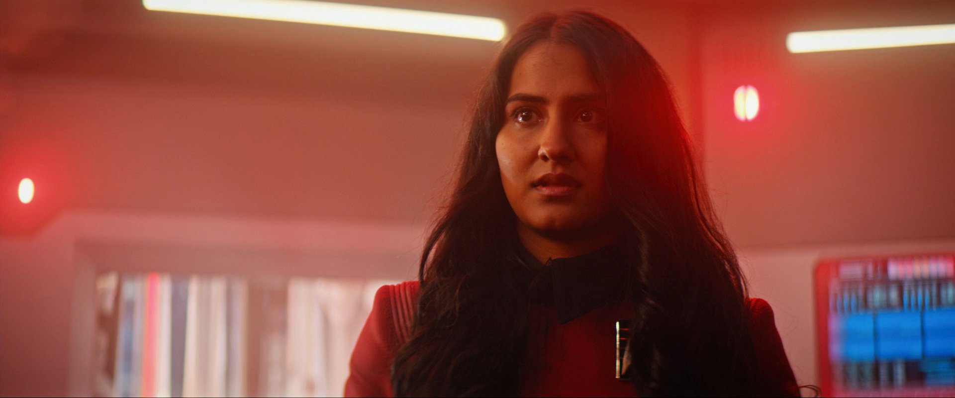 extant_StarTrekDiscovery_0007_AskNot_0169.jpg