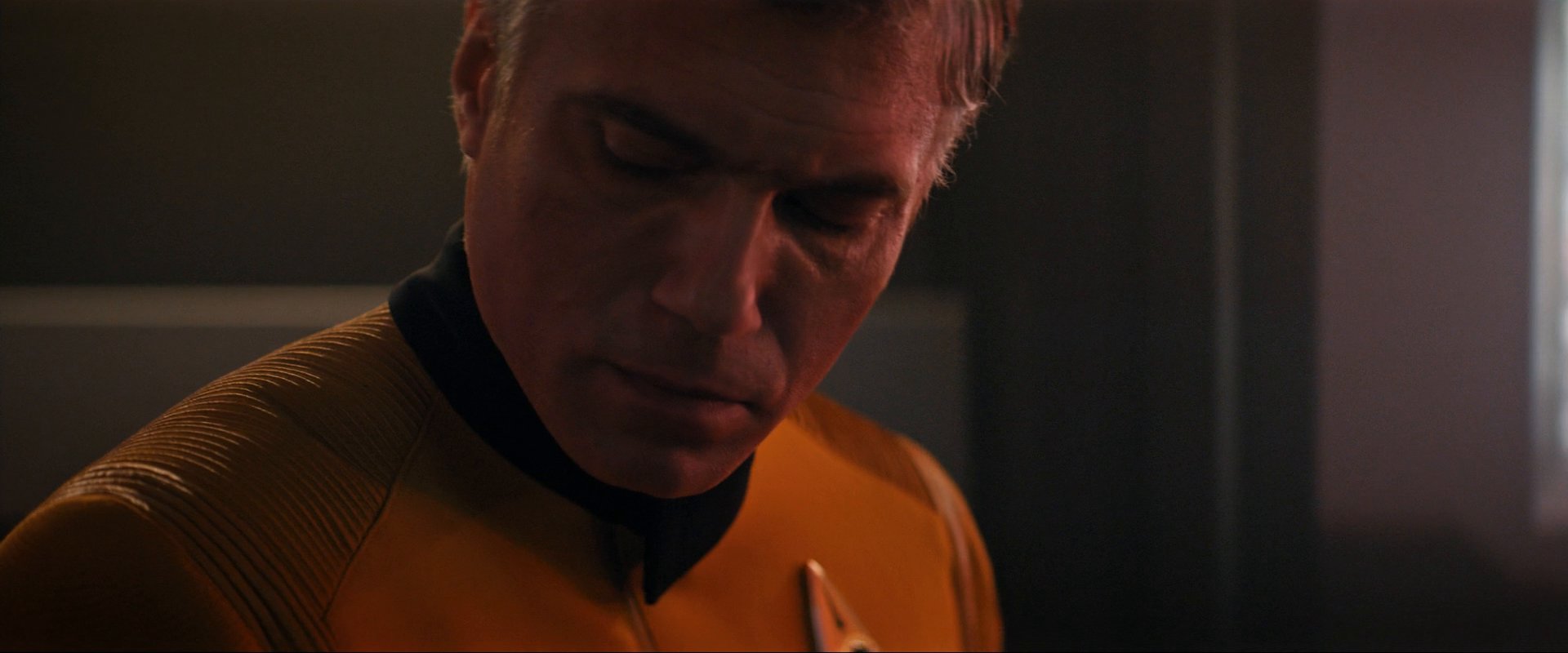 extant_StarTrekDiscovery_0007_AskNot_0199.jpg