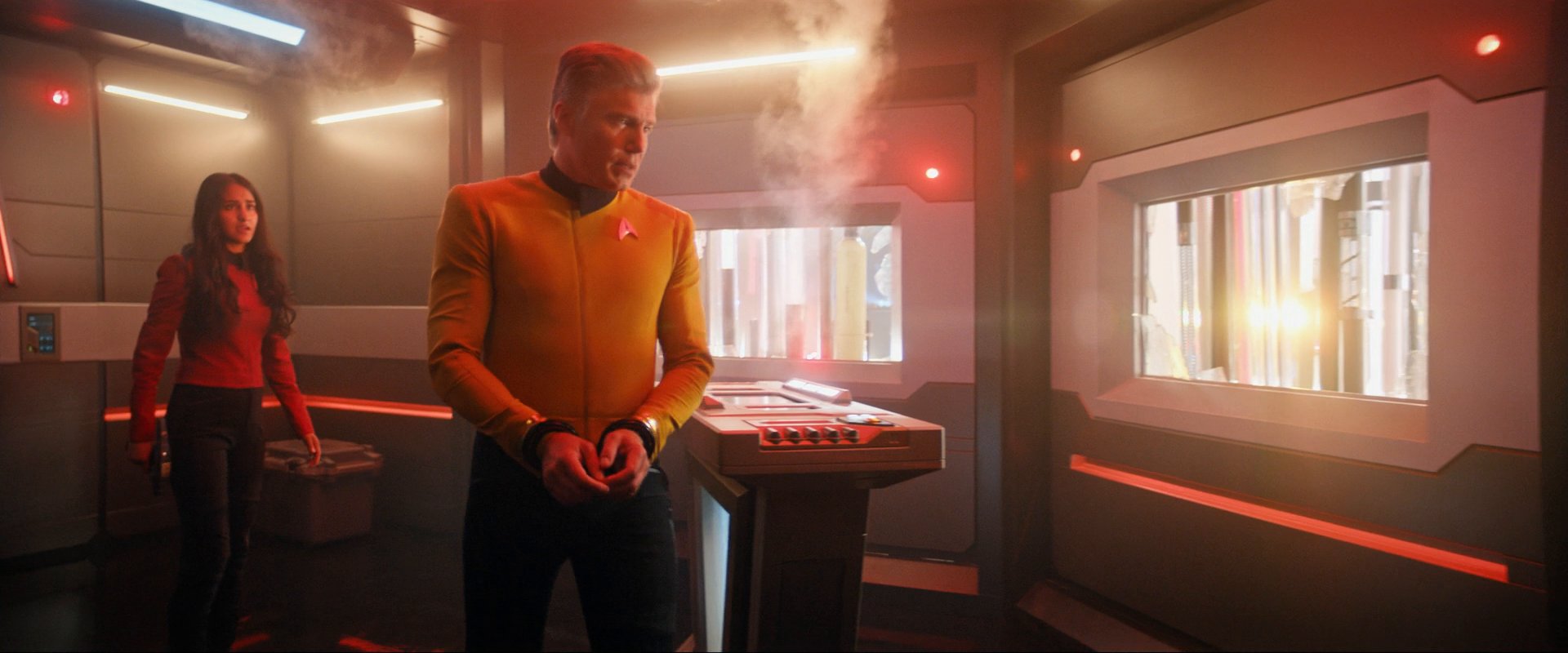 extant_StarTrekDiscovery_0007_AskNot_0228.jpg