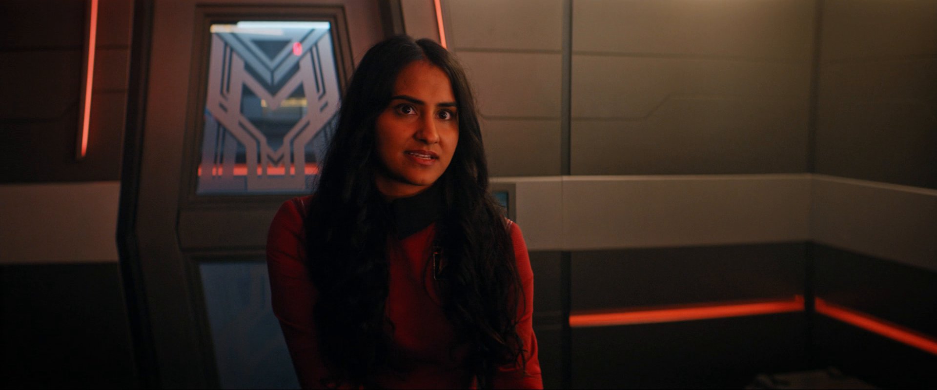 extant_StarTrekDiscovery_0007_AskNot_0263.jpg