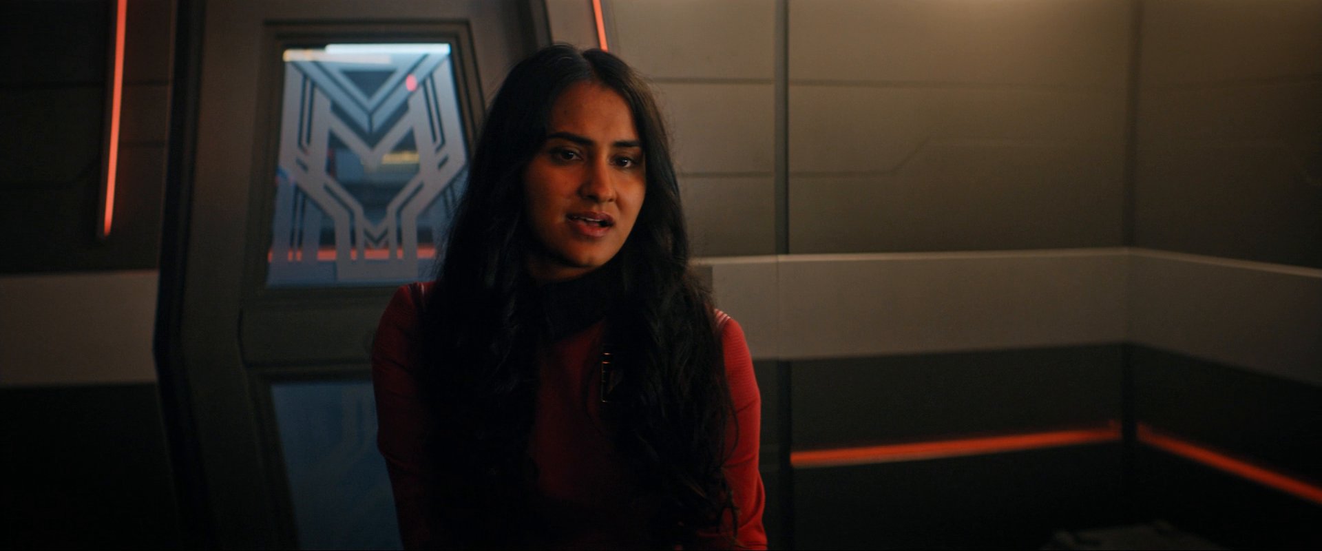 extant_StarTrekDiscovery_0007_AskNot_0264.jpg