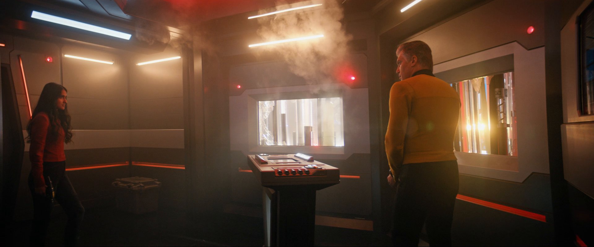 extant_StarTrekDiscovery_0007_AskNot_0283.jpg