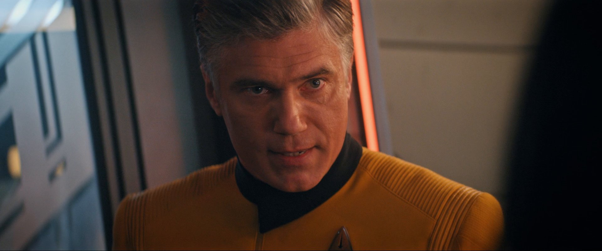 extant_StarTrekDiscovery_0007_AskNot_0331.jpg