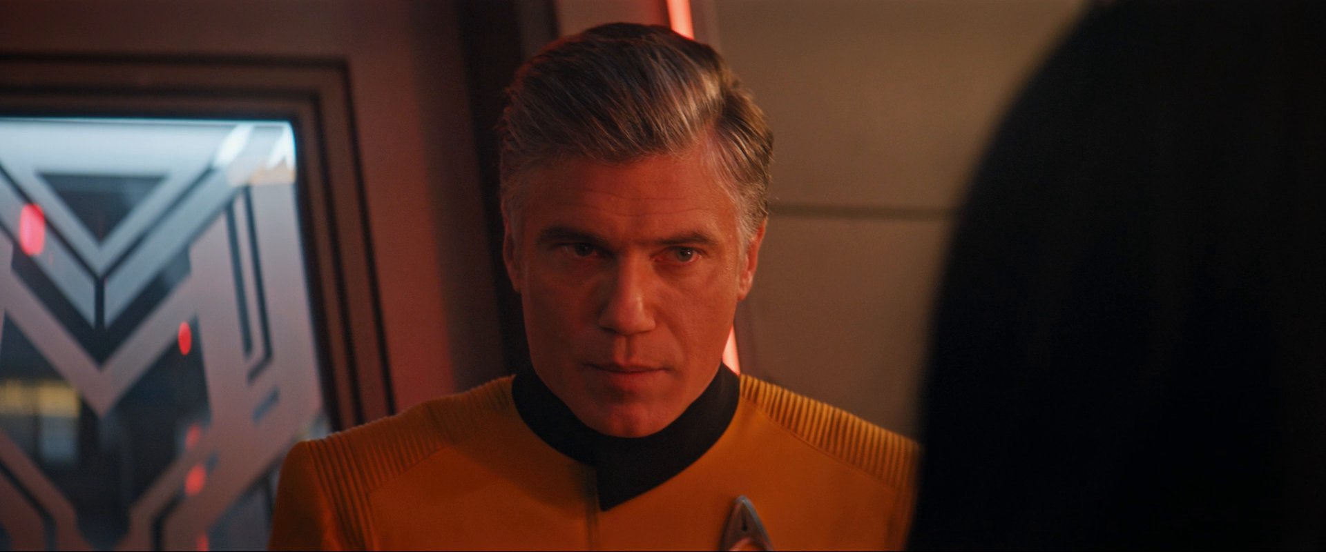 extant_StarTrekDiscovery_0007_AskNot_0363.jpg