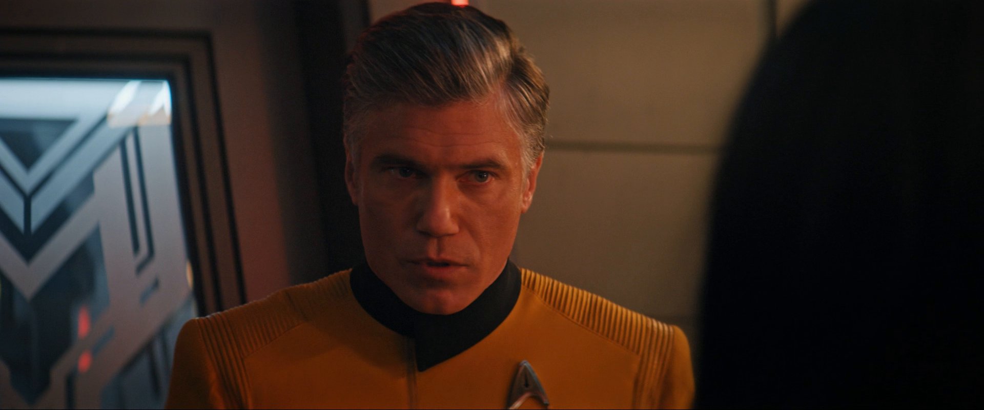 extant_StarTrekDiscovery_0007_AskNot_0364.jpg