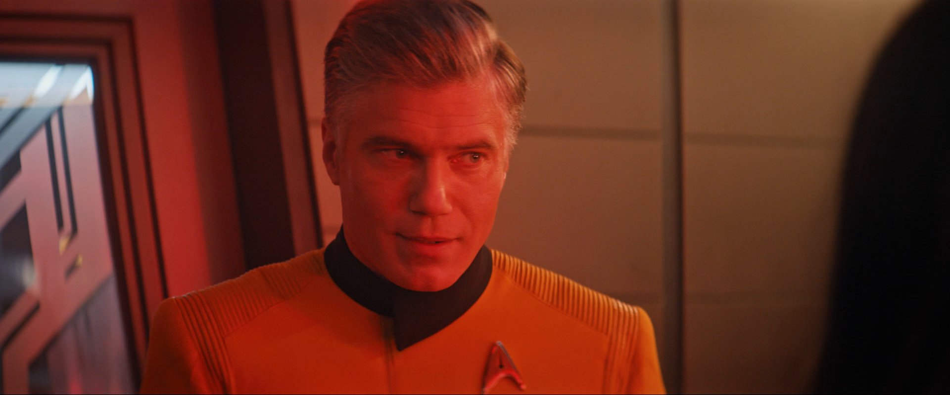 extant_StarTrekDiscovery_0007_AskNot_0367.jpg