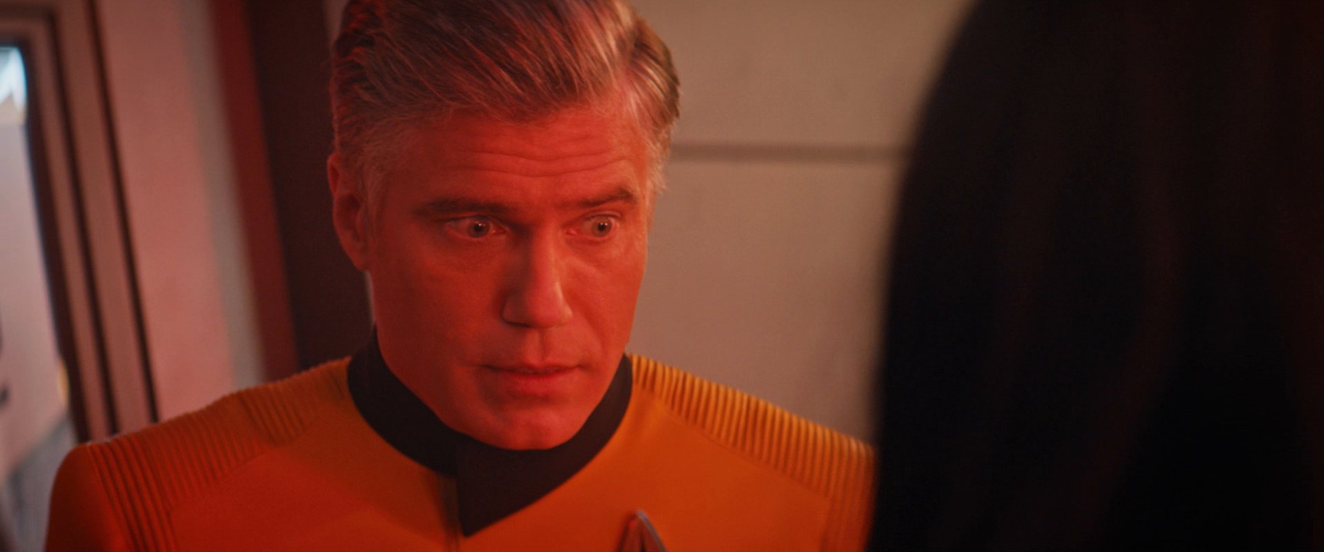 extant_StarTrekDiscovery_0007_AskNot_0392.jpg