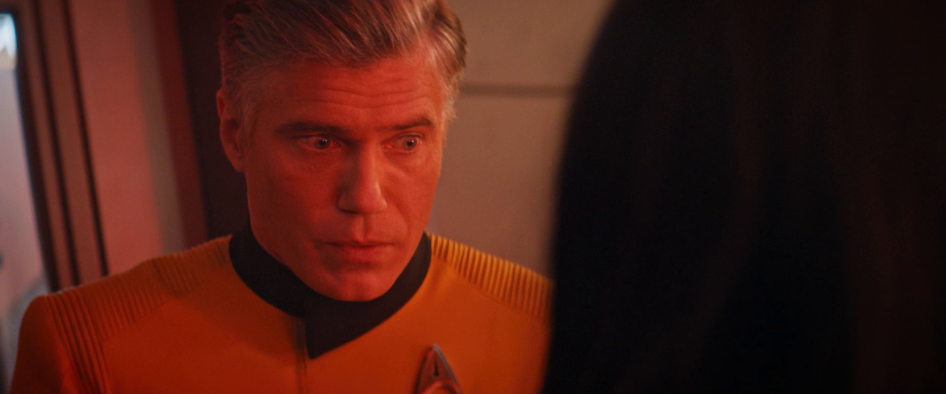 extant_StarTrekDiscovery_0007_AskNot_0393.jpg