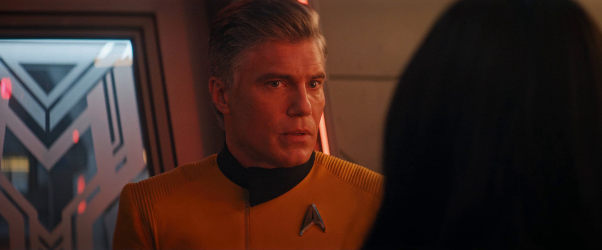 extant_StarTrekDiscovery_0007_AskNot_0445.jpg