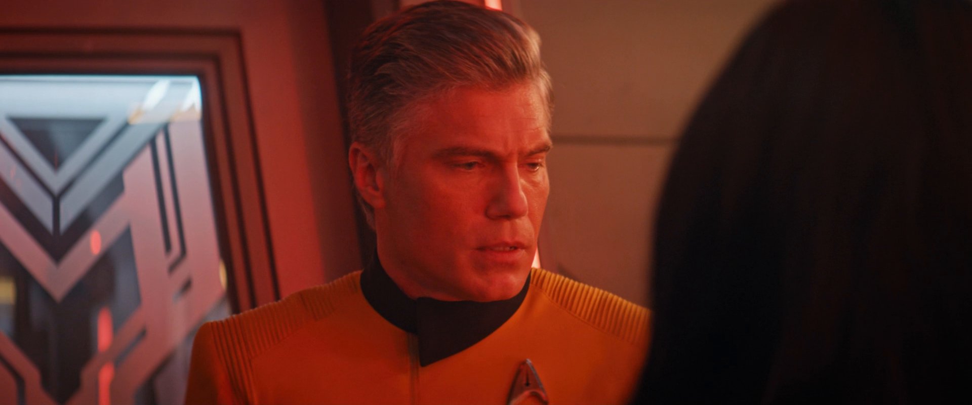 extant_StarTrekDiscovery_0007_AskNot_0450.jpg
