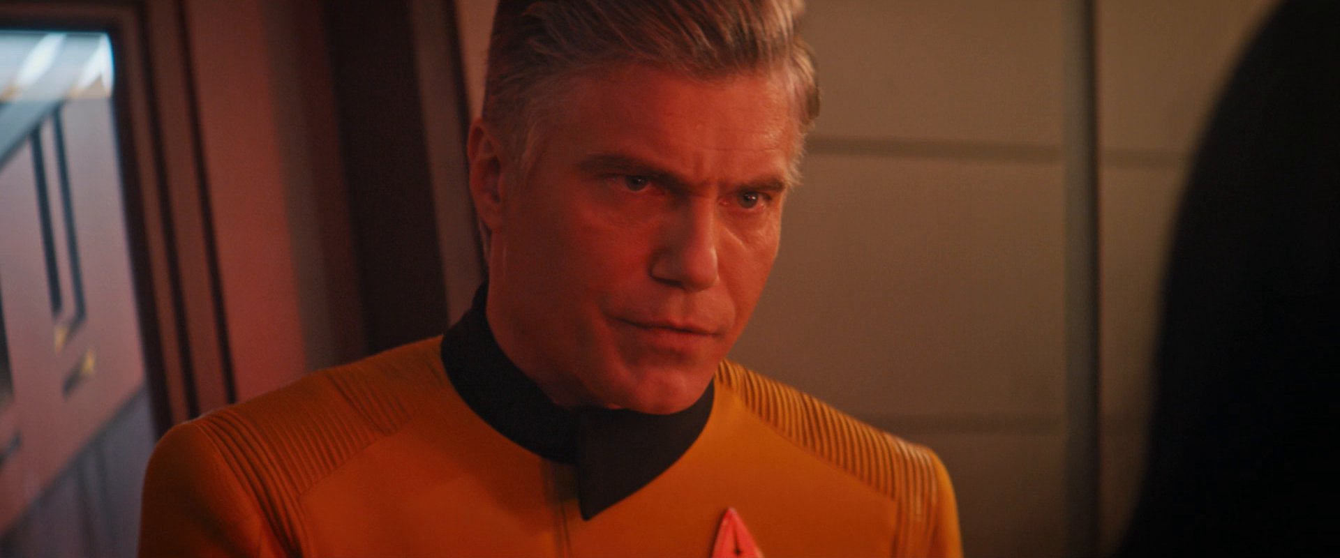 extant_StarTrekDiscovery_0007_AskNot_0466.jpg