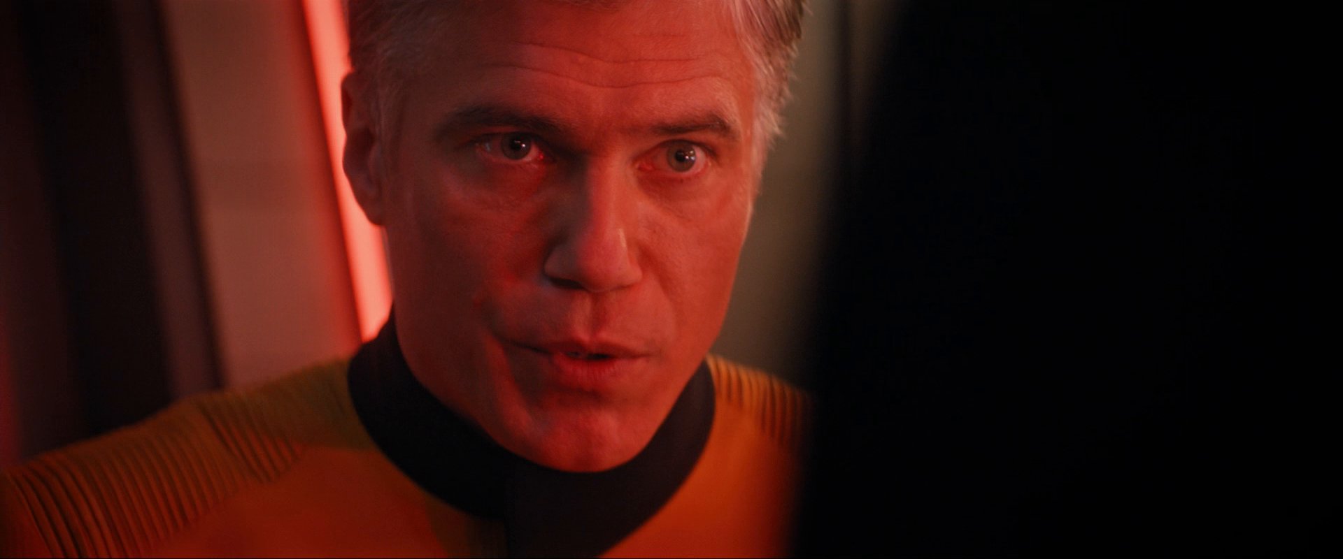 extant_StarTrekDiscovery_0007_AskNot_0485.jpg