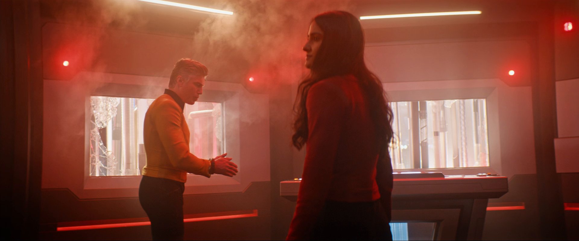 extant_StarTrekDiscovery_0007_AskNot_0507.jpg