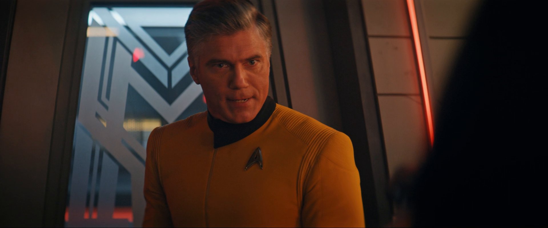 extant_StarTrekDiscovery_0007_AskNot_0744.jpg