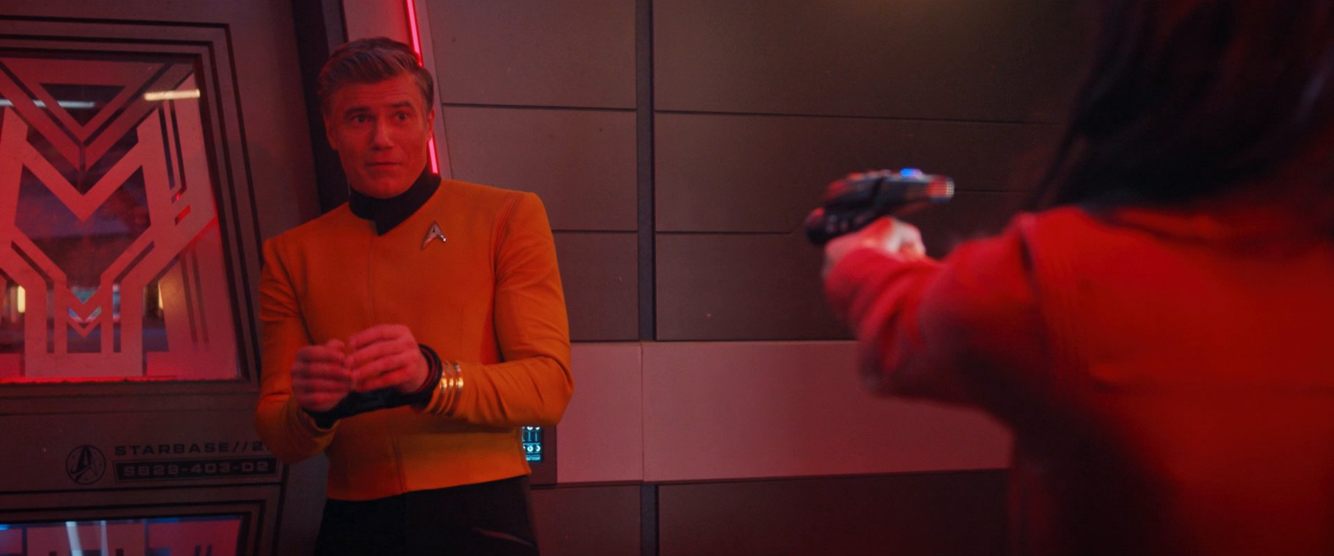 extant_StarTrekDiscovery_0007_AskNot_0761.jpg