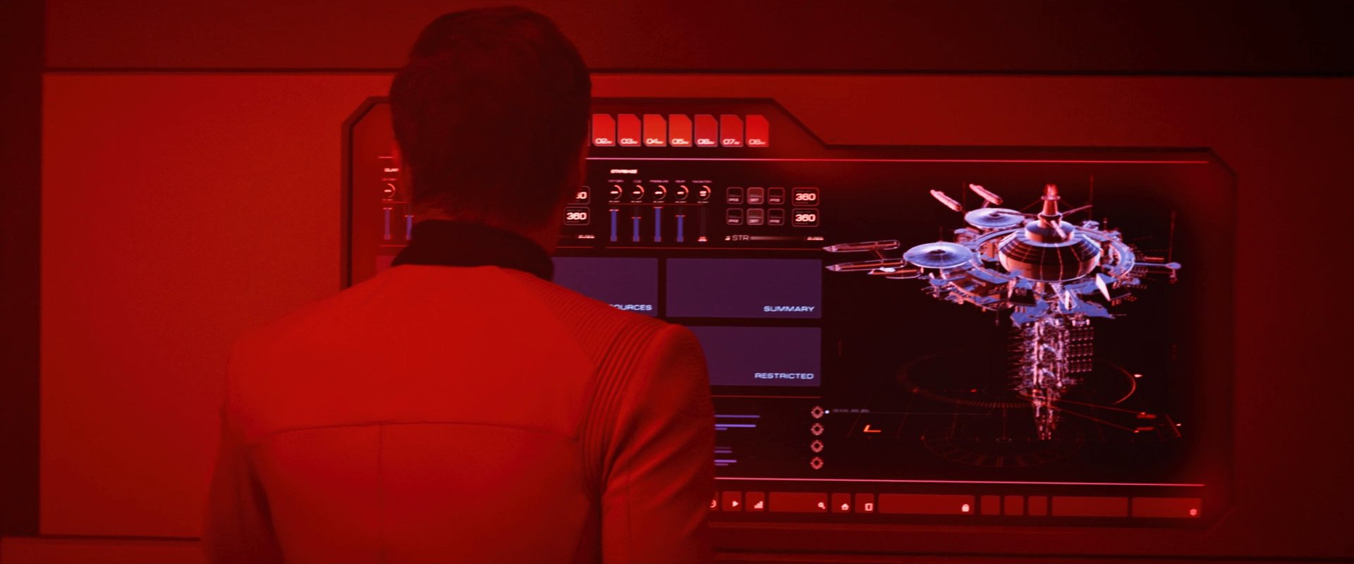 extant_StarTrekDiscovery_0007_AskNot_0778.jpg