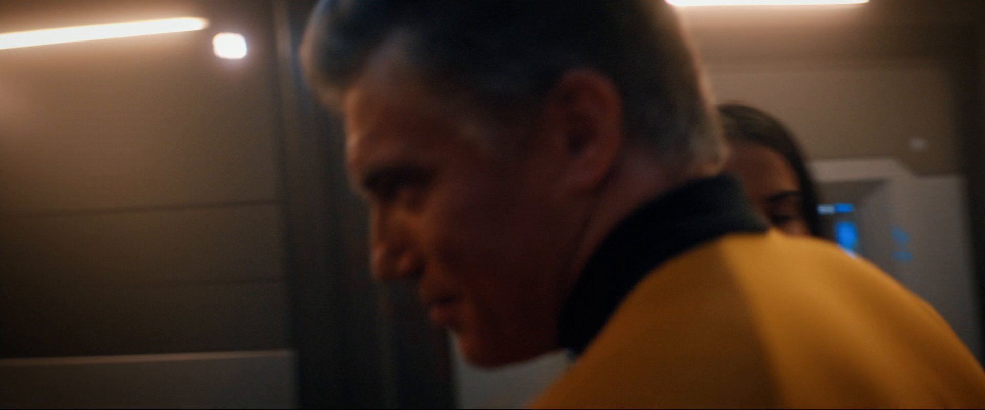extant_StarTrekDiscovery_0007_AskNot_0900.jpg
