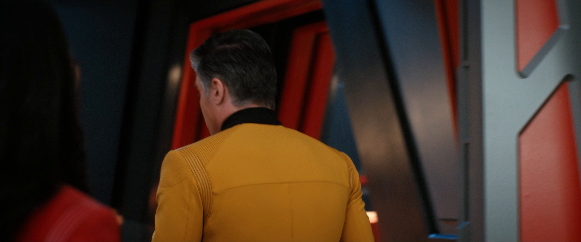 extant_StarTrekDiscovery_0007_AskNot_1074.jpg