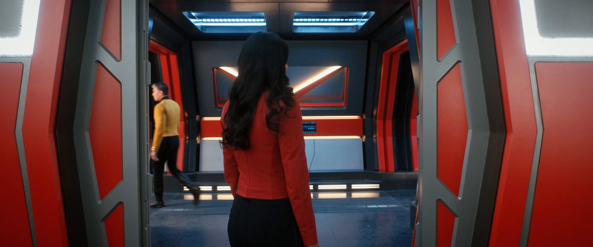 extant_StarTrekDiscovery_0007_AskNot_1103.jpg