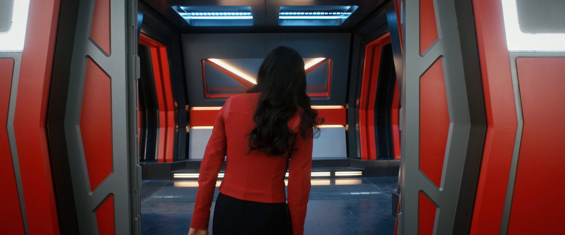 extant_StarTrekDiscovery_0007_AskNot_1105.jpg